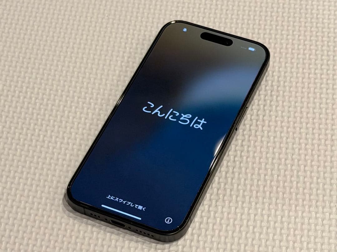 [美品]iPhone 15 Pro ブラックチタニウム 512GB SIMフリー