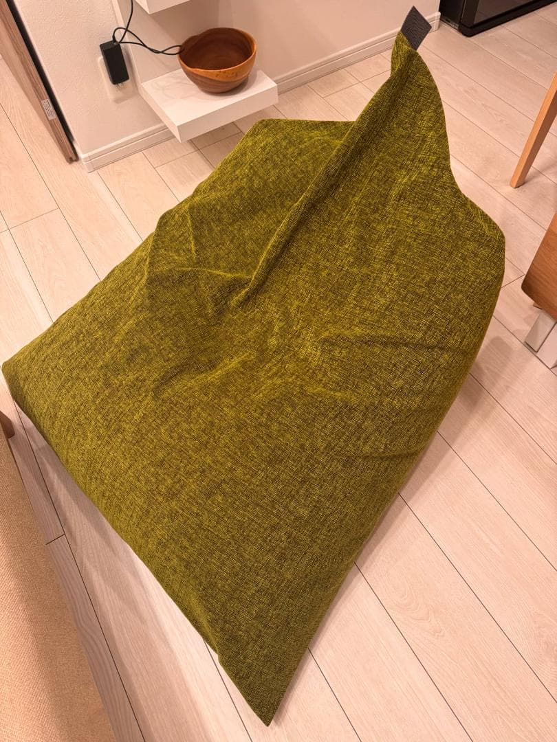 【ほぼ未使用】テトラグランデ ビーズクッション KOKE ビッグ 大東寝具