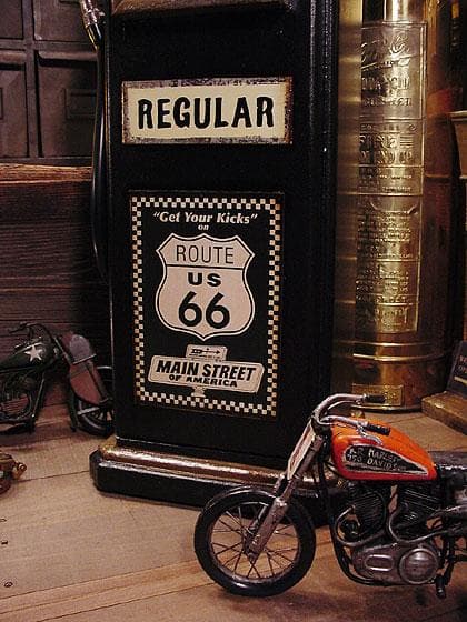 アウトレット セール品 ルート66のガスポンプCDラック キャビネット ラック