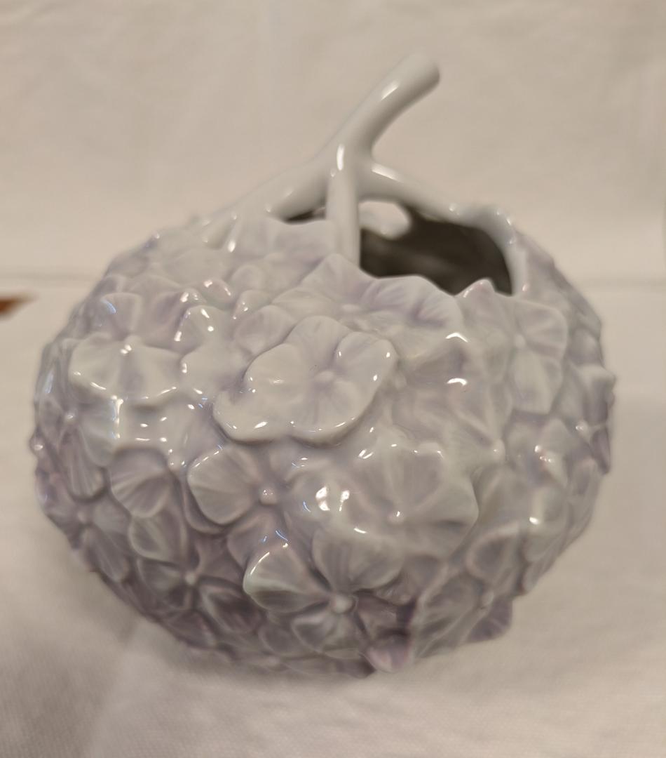  ロイヤルコペンハーゲン 淡い紫色のアジサイ花器