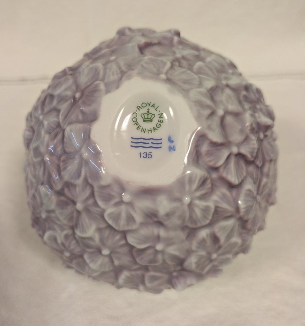  ロイヤルコペンハーゲン 淡い紫色のアジサイ花器