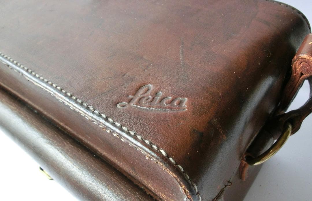 ● Leica レザー カメラバッグ ブラウン