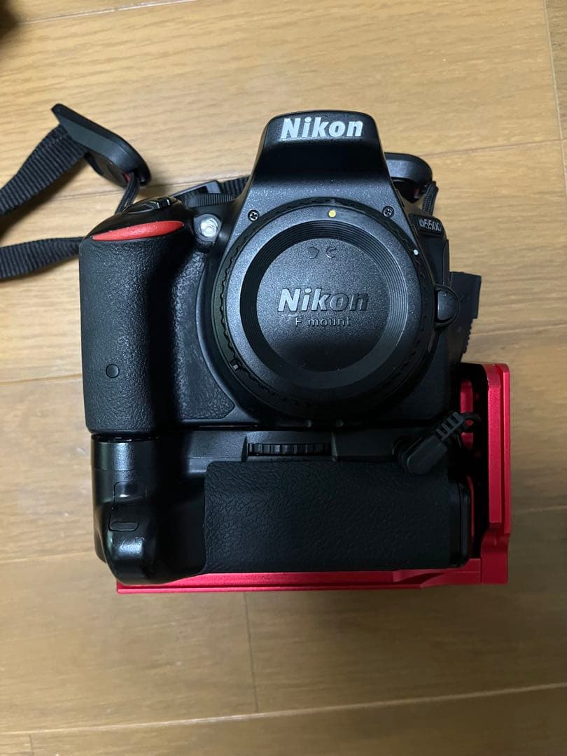 デジタル一眼レフカメラ　付属多数