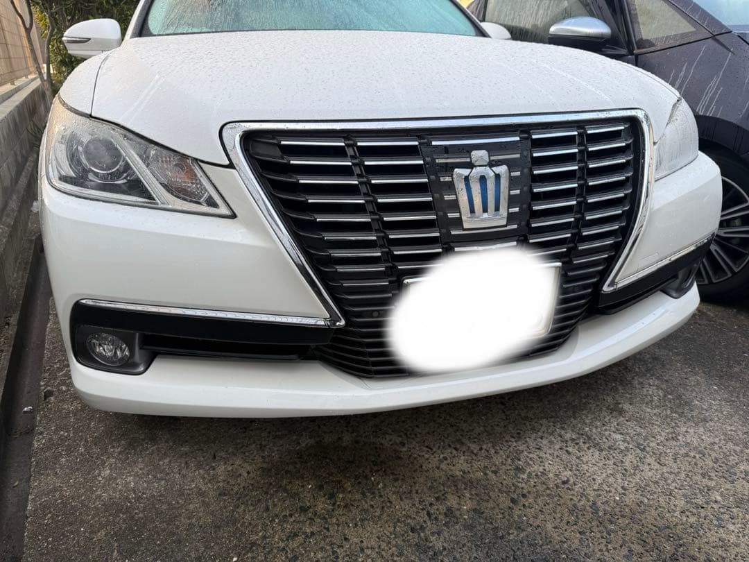 210系 クラウン ハイブリッド フロントバンパー