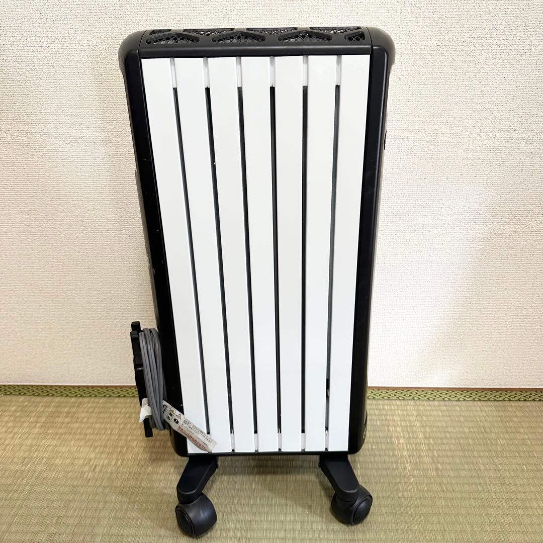 【美品】デロンギ　MDH09-BK オイルヒーター 900W リモコン付き