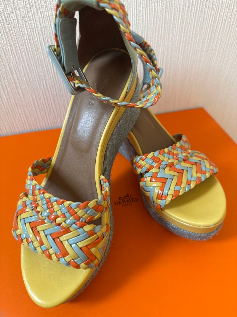 めるちゃんHERMES ウエッジソール　サンダル