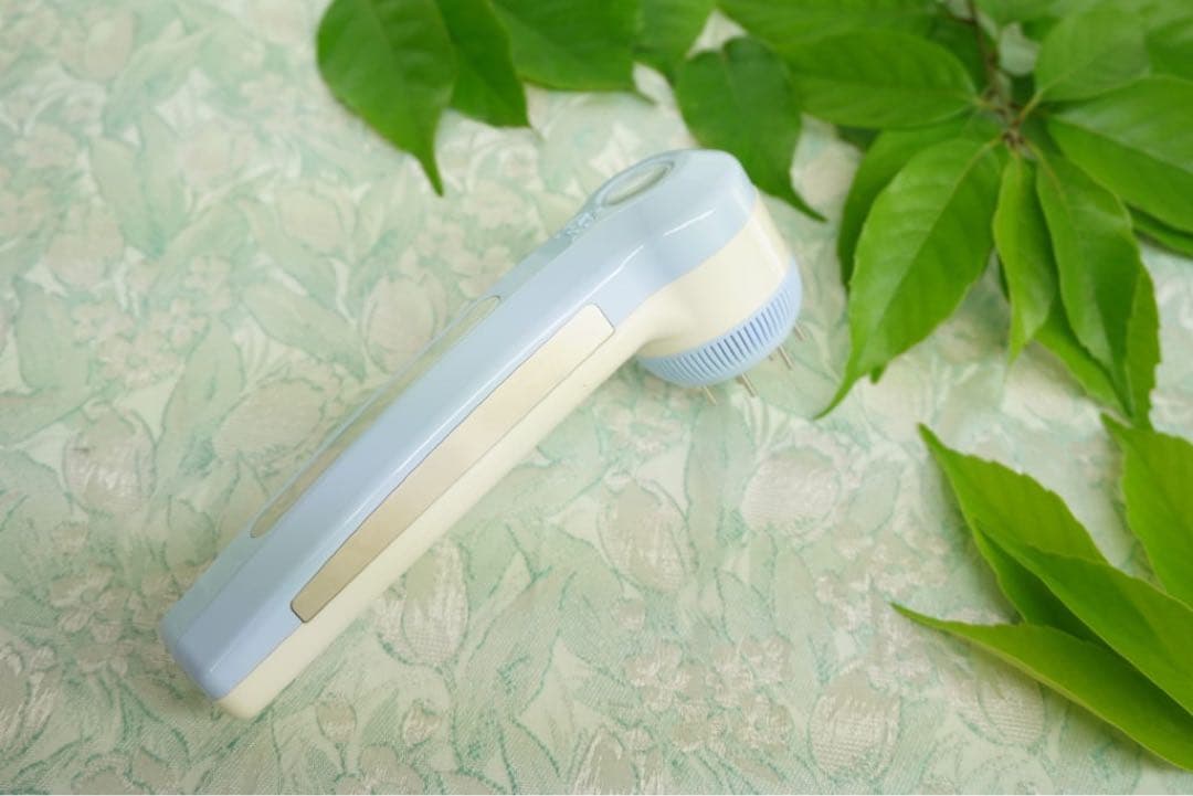 美顔器　α-FRIENDS