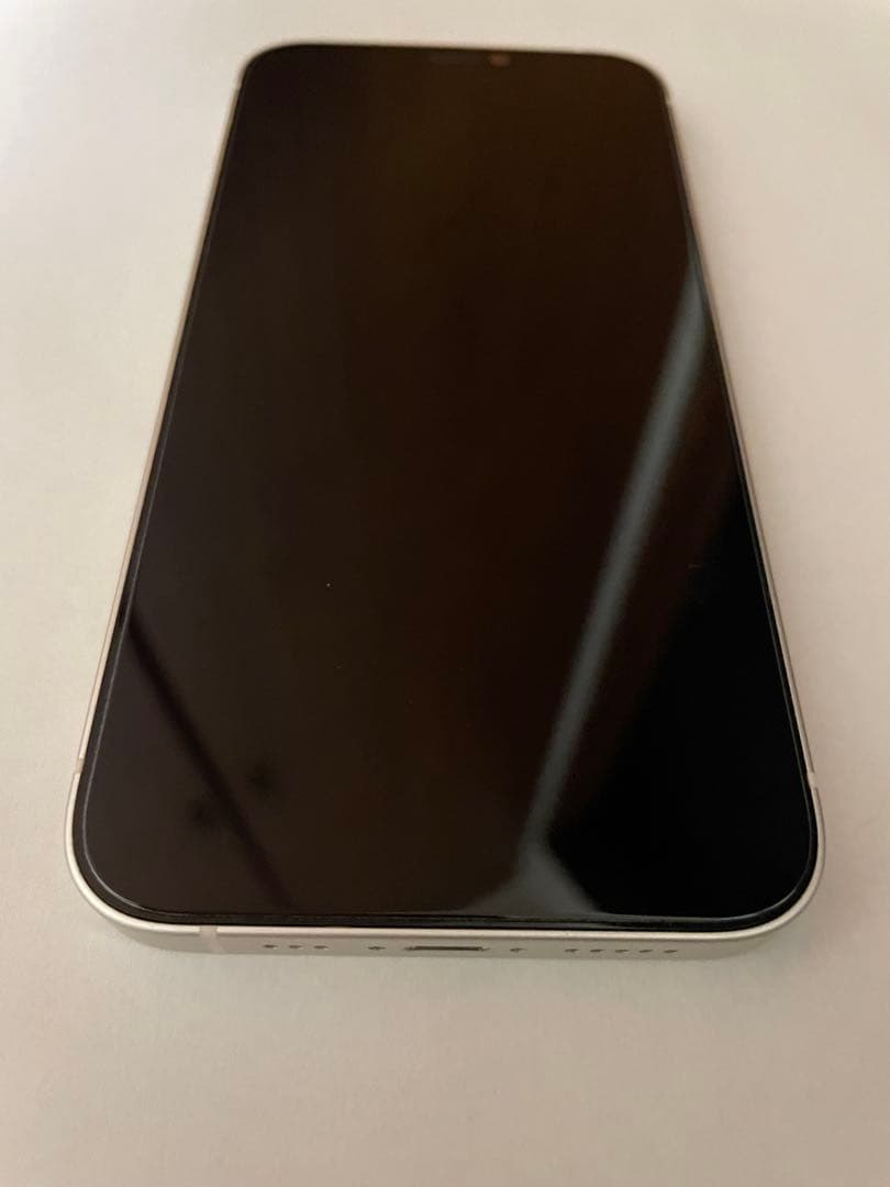 iPhone 12 本体　128GB SIMフリー　ホワイト