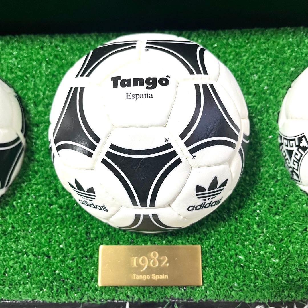 ✨超激レア‼︎✨サッカーW杯記念ボール ヒストリカルマッチボール2002個限定品