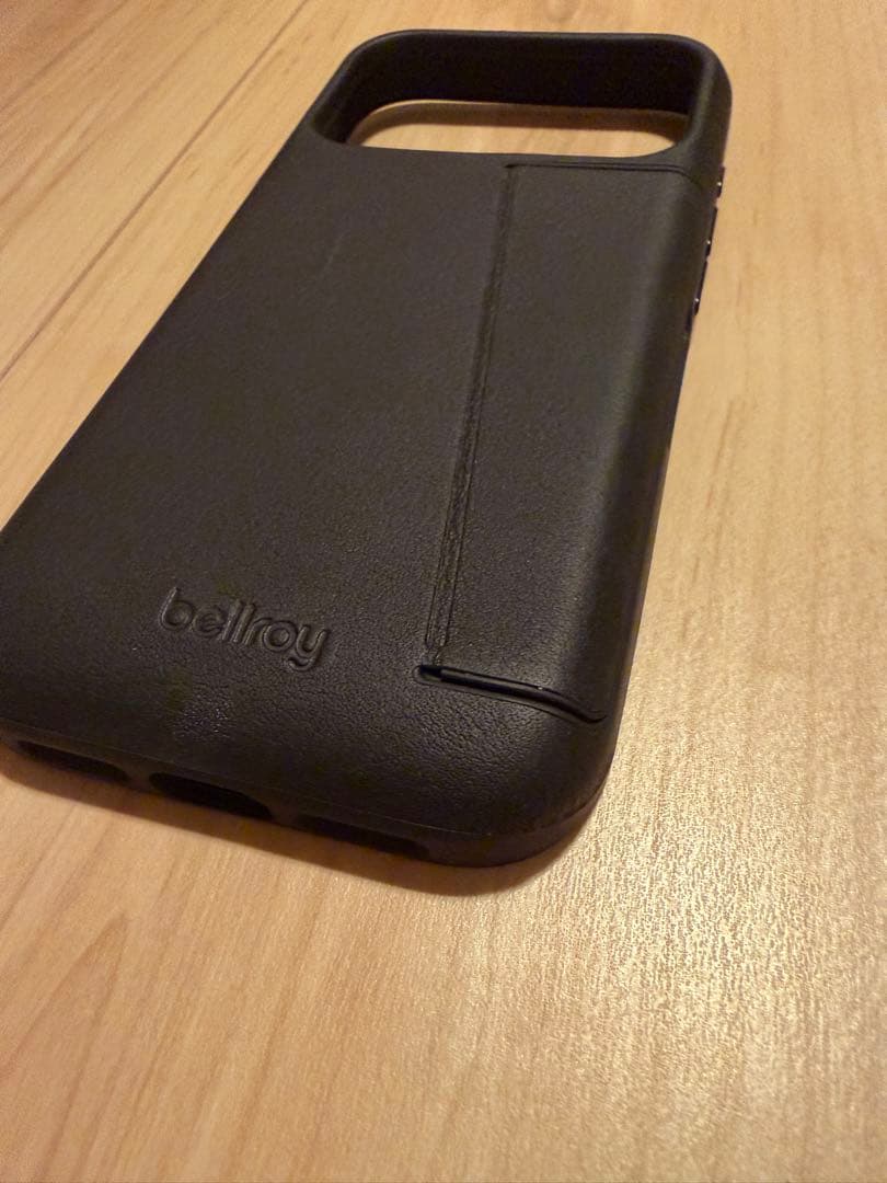 【ひーちゃん専用】【新品未使用】bellroy iPhone 17 Pro