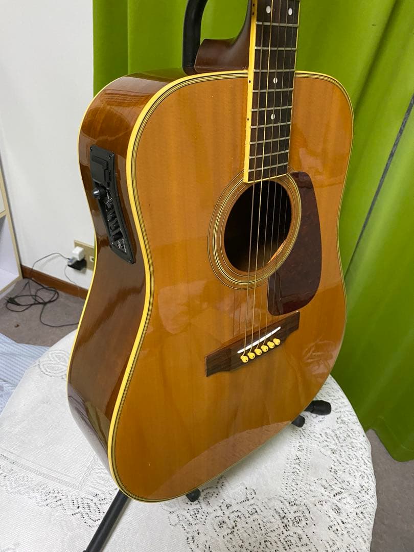 美品　弾き語りしようぜ！気分は谷村新司Morris MDエレアコ アコギもOK！