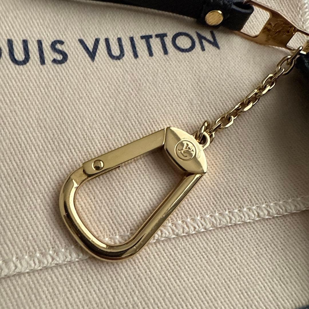 LOUIS VUITTON カードケース ポルト カルト・レクト ヴェルソ