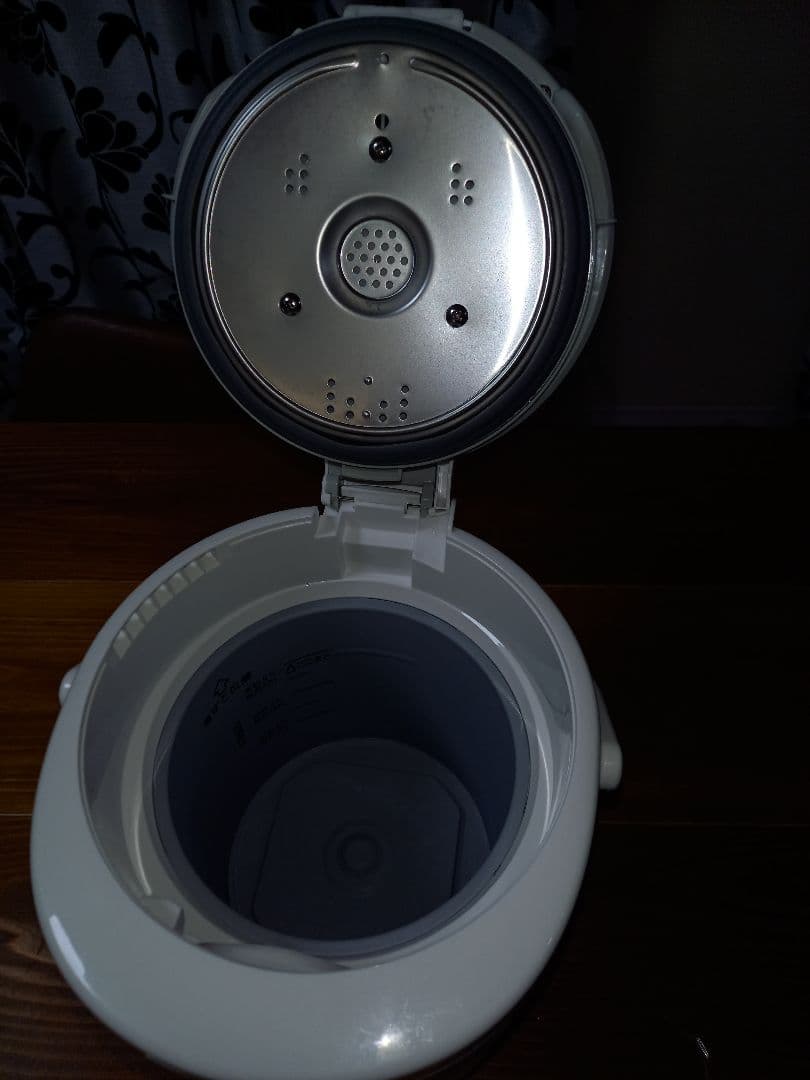 象印スチーム加湿器21年の35型になります