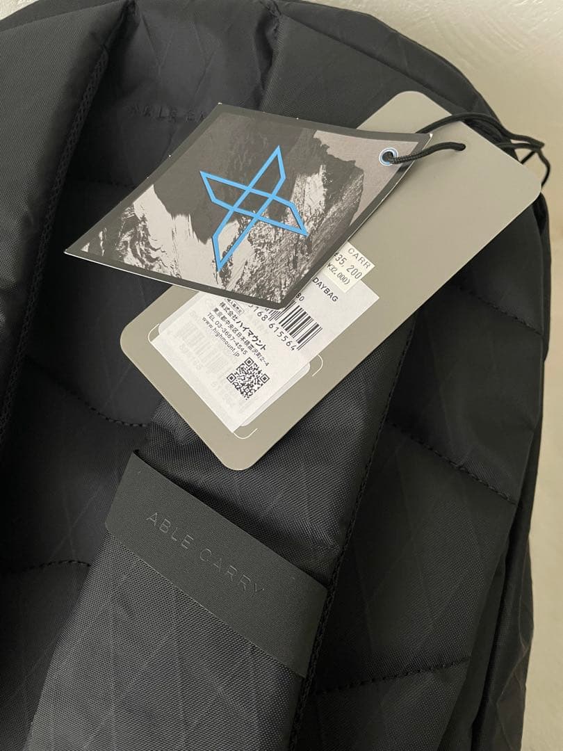 バッグ ABLE CARRY Thirteen Daybag X-Pac