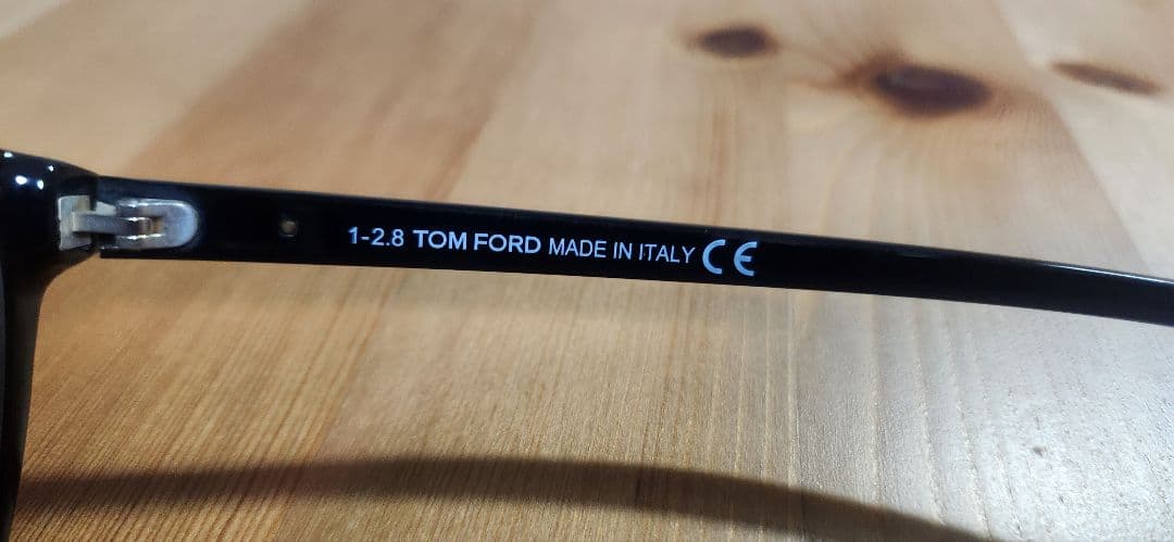 TOM FORD 　TF5523-F-B 001