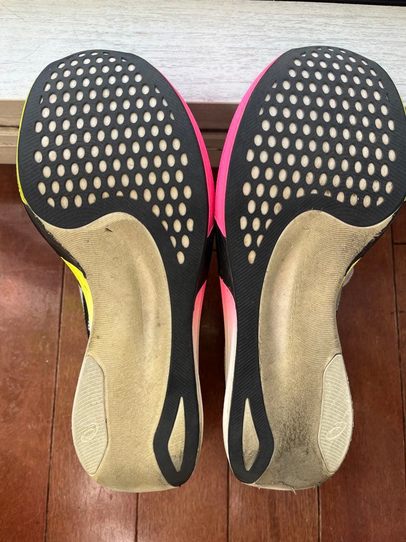 ASICS メタスピード エッジ パリ 27センチ