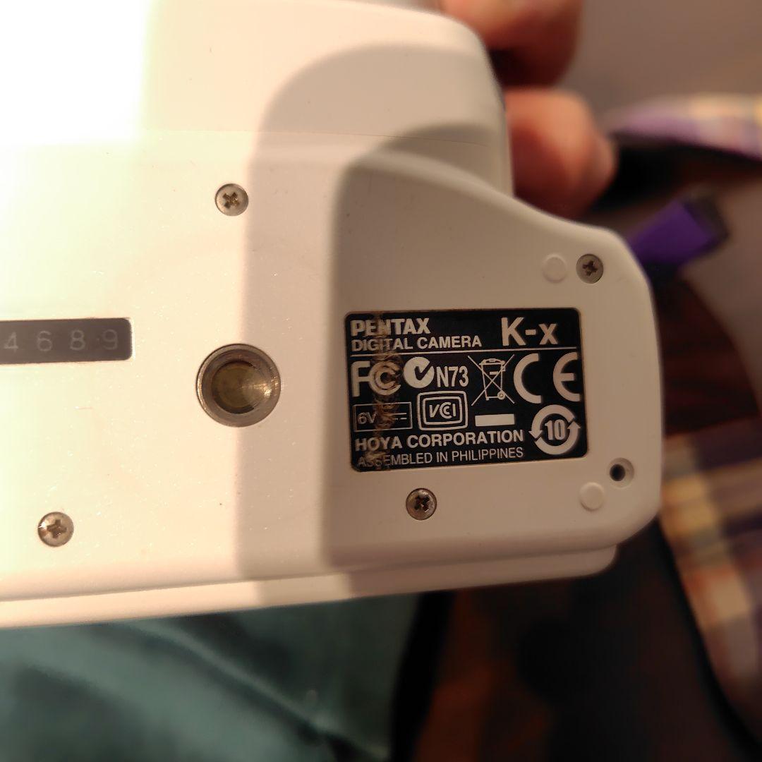 【ホワイト】PENTAX K-x ダブルズームセット ※液晶・ファインダー訳あり