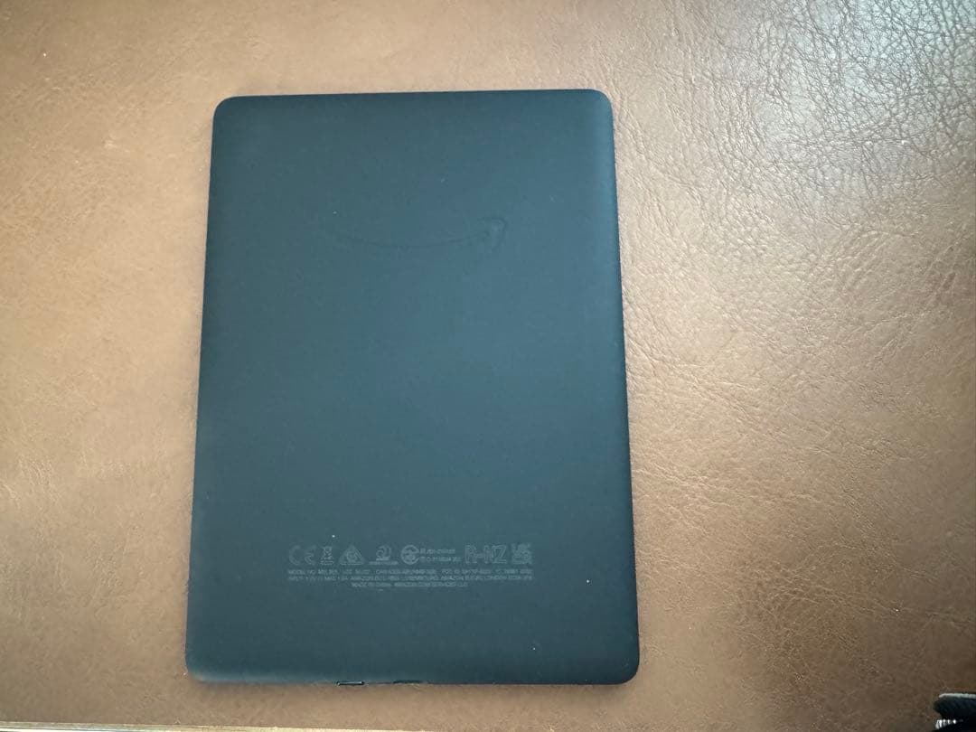 11世代　Kindle Paperwhite (8GB) 6.8インチ広告なし