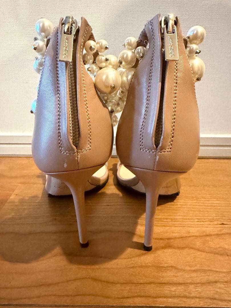 ♡JIMMY CHOO パールベージュサンダル♡