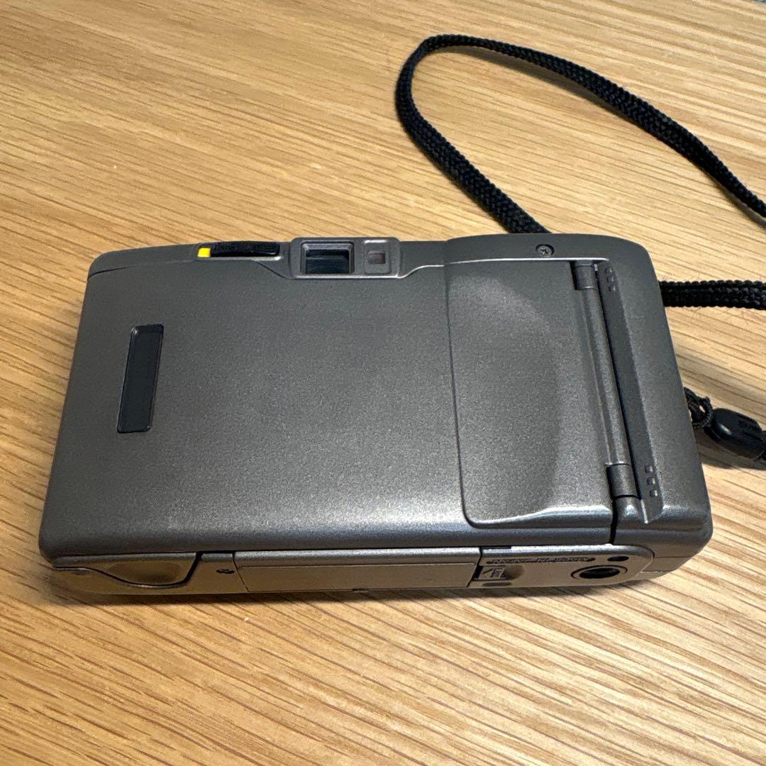 Nikon AF 600フィルムカメラ