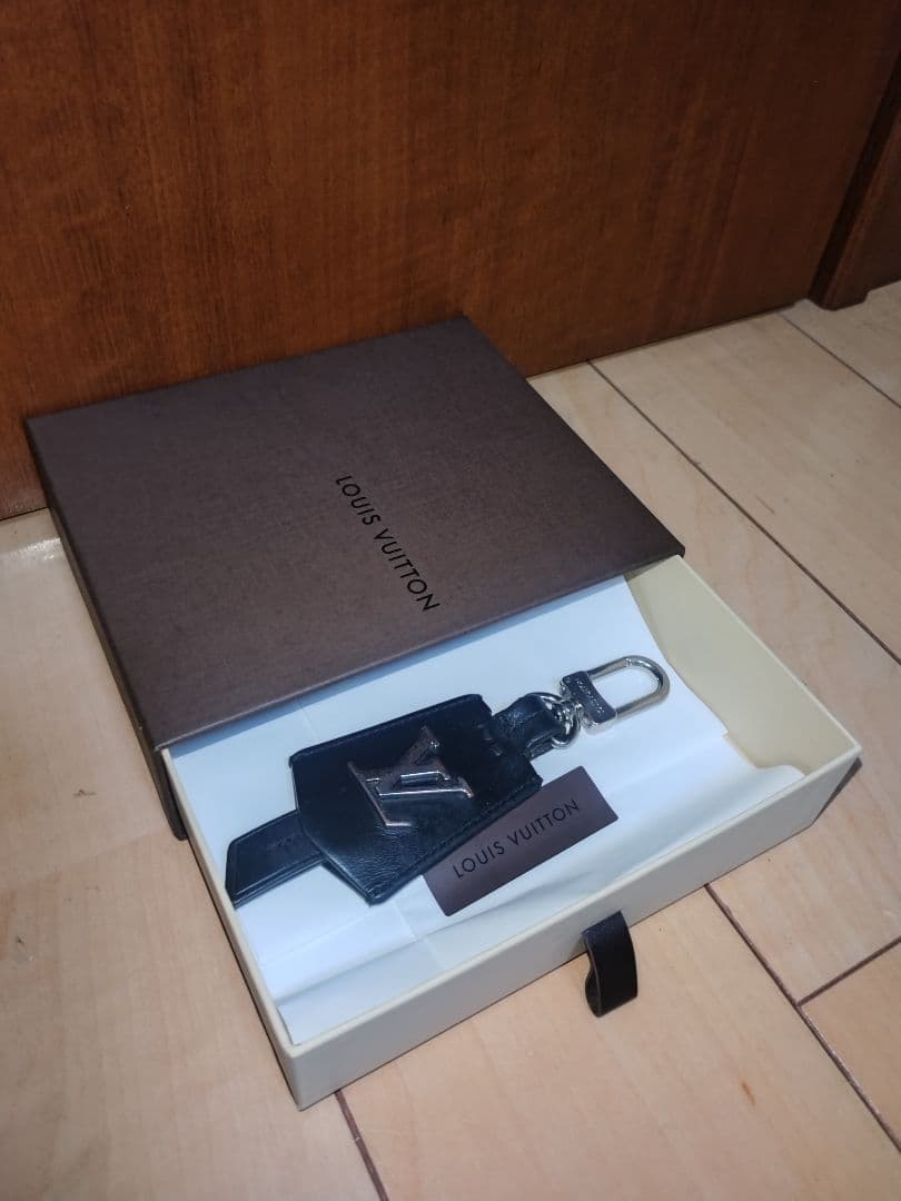 LOUIS VUITTON ダークブルー キーホルダー