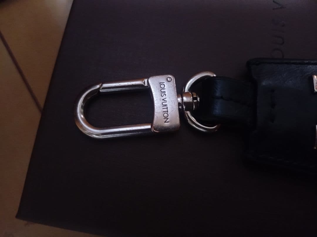 LOUIS VUITTON ダークブルー キーホルダー