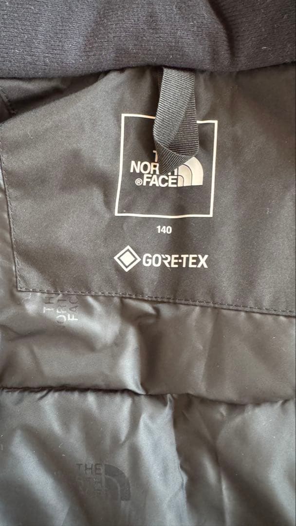 THE NORTH FACE ゴアテックスインサレーションジャケット（キッズ）