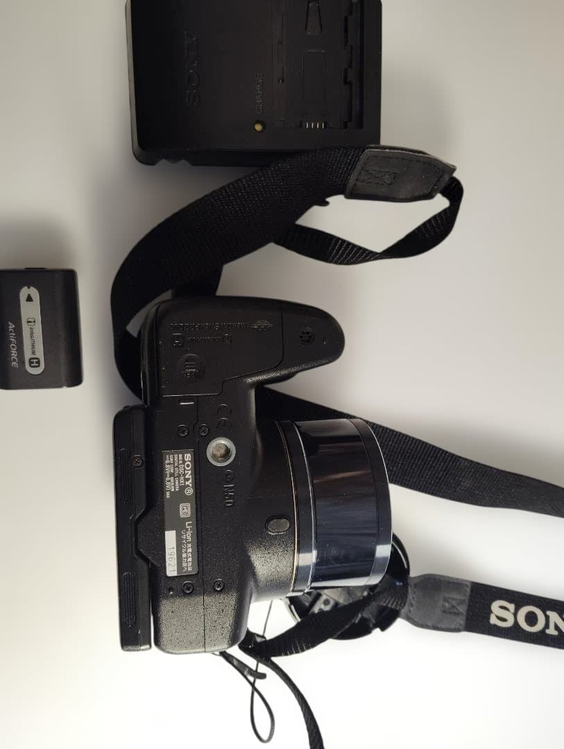Sony Cyber-shot コンパクトデジタルカメラ　DSC-HX1