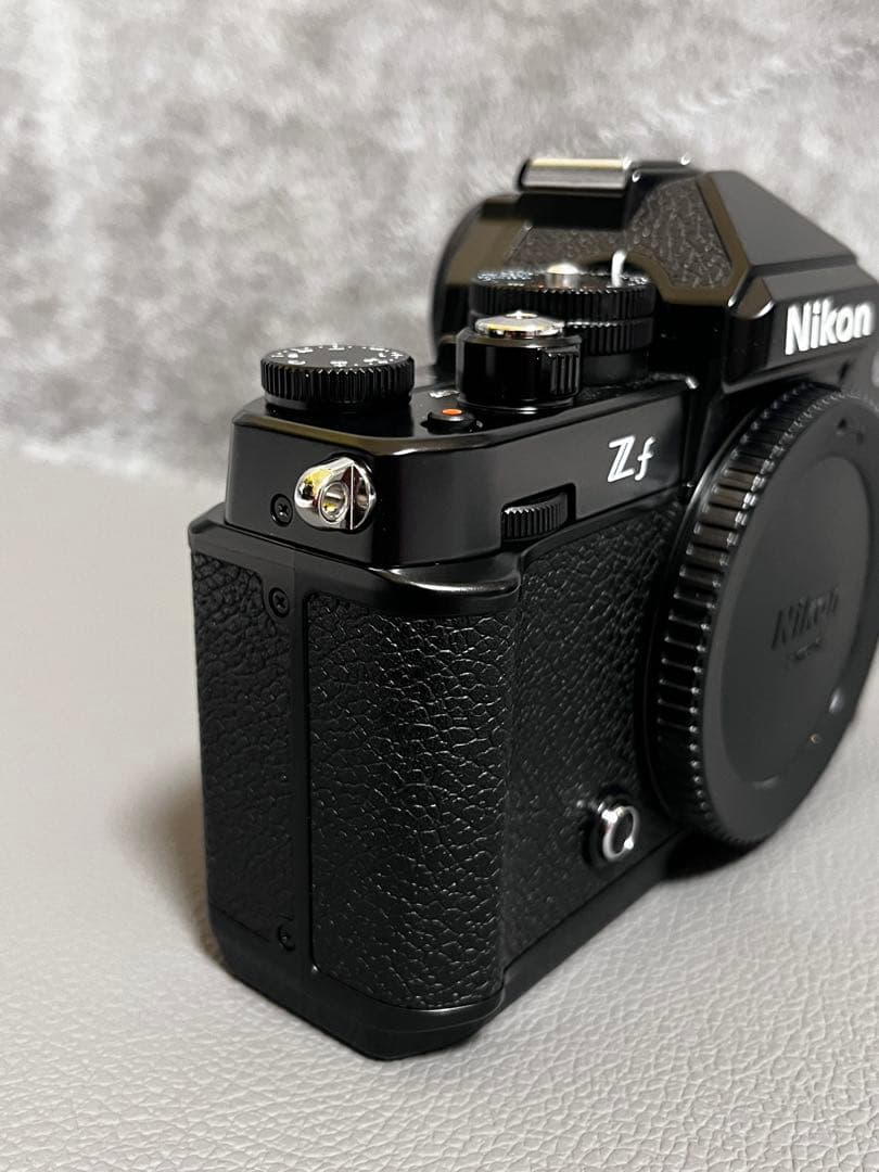 【新品購入品】Nikon Z f 40/2 レンズキット　ミラーレス一眼カメラ