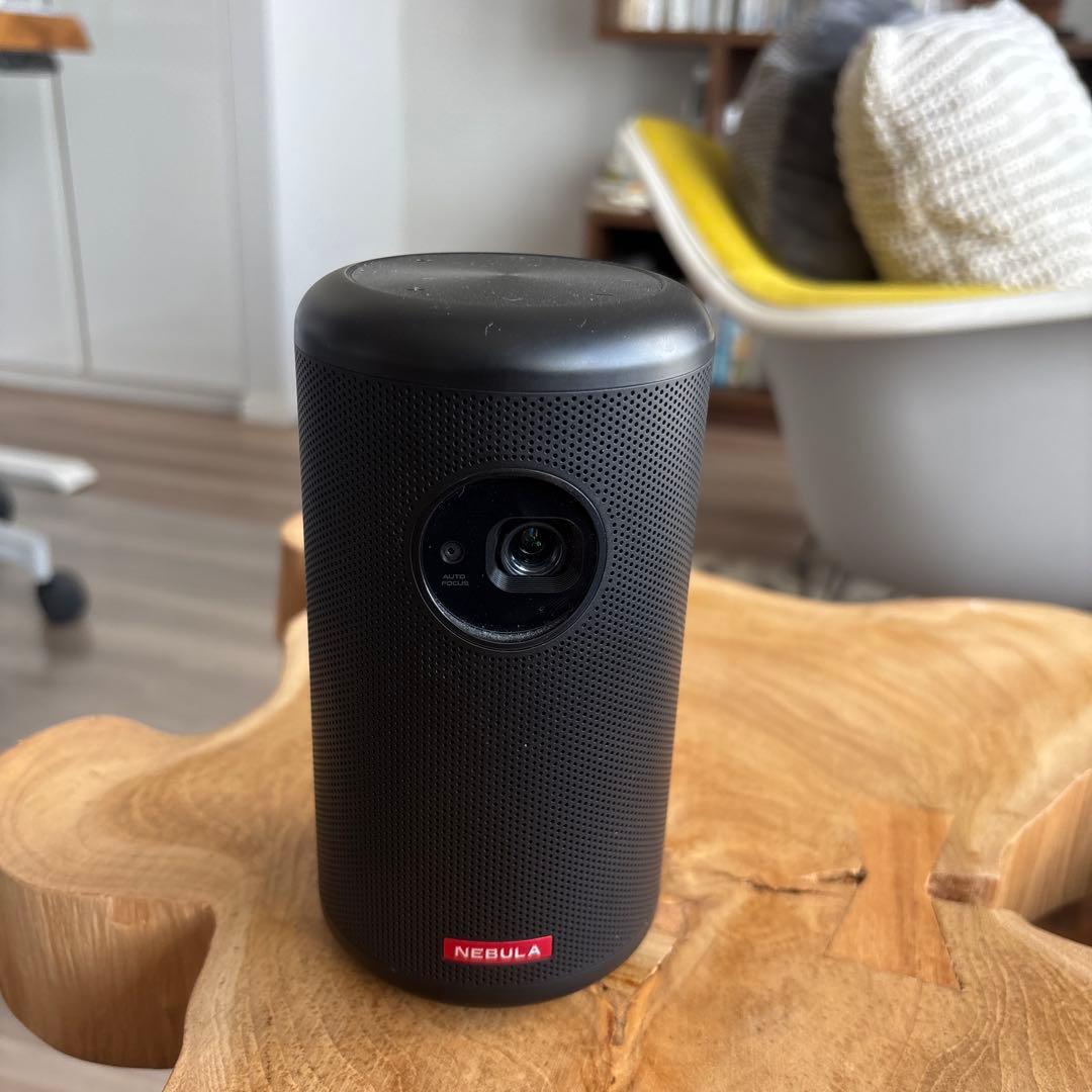 Nebula(ネビュラ)Capsule II（モバイルプロジェクター）