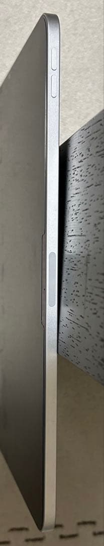 美品iPad pro 11 第4世代 WiFiモデル