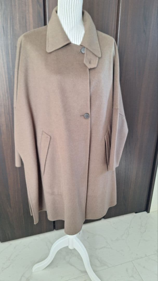 ウールポンチョ風オーバーサイズコート