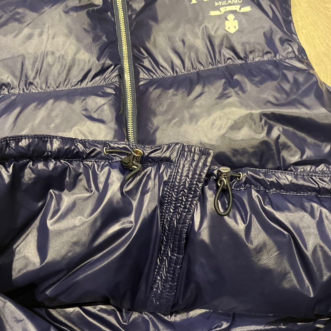 PRADA プラダダウンベスト