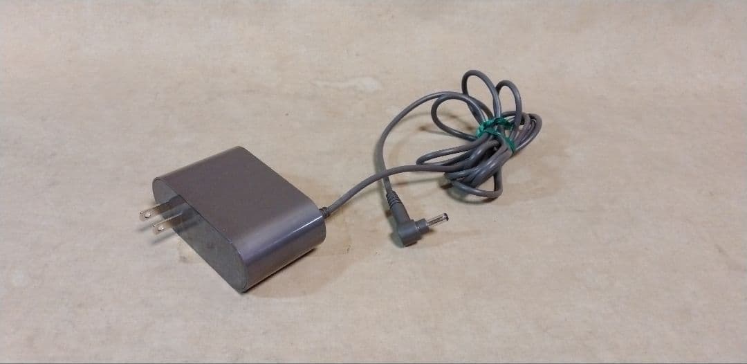 ダイソン Dyson SV14 本体のみ