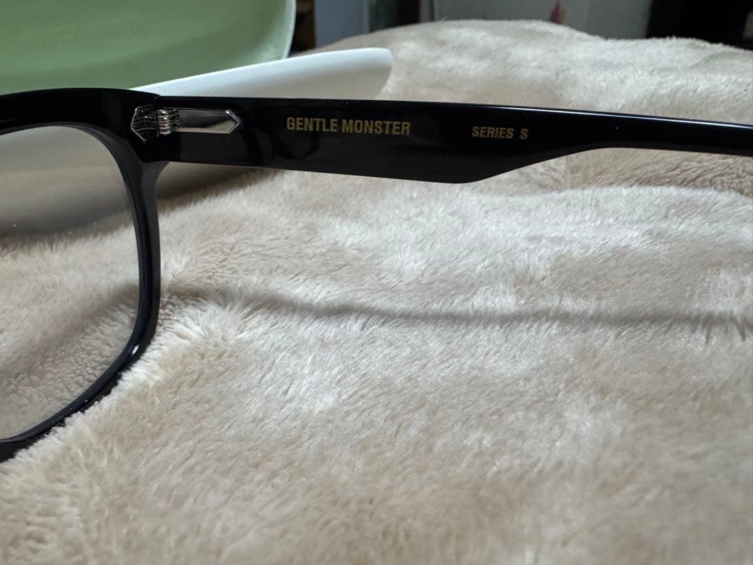 メガネ・老眼鏡 GENTLE MONSTER Una.C N 01