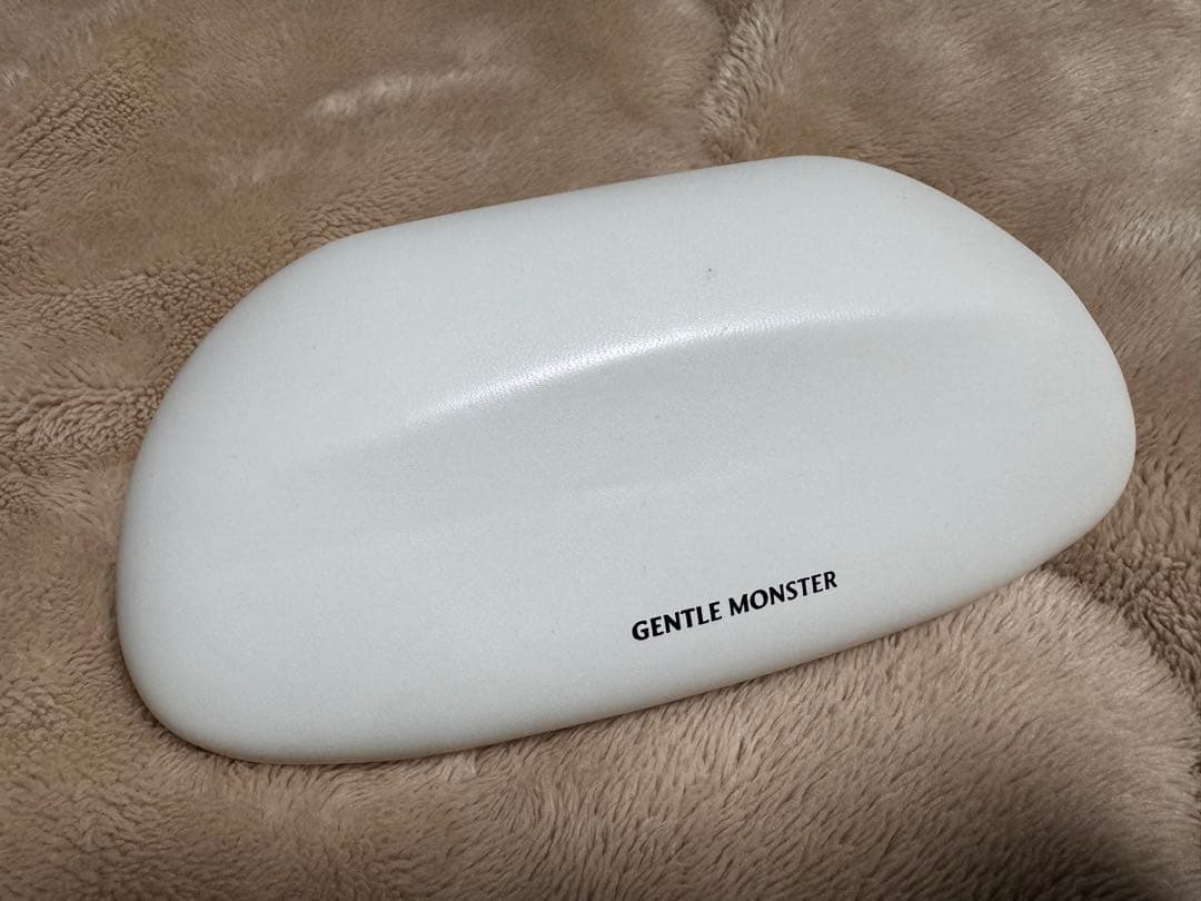 メガネ・老眼鏡 GENTLE MONSTER Una.C N 01