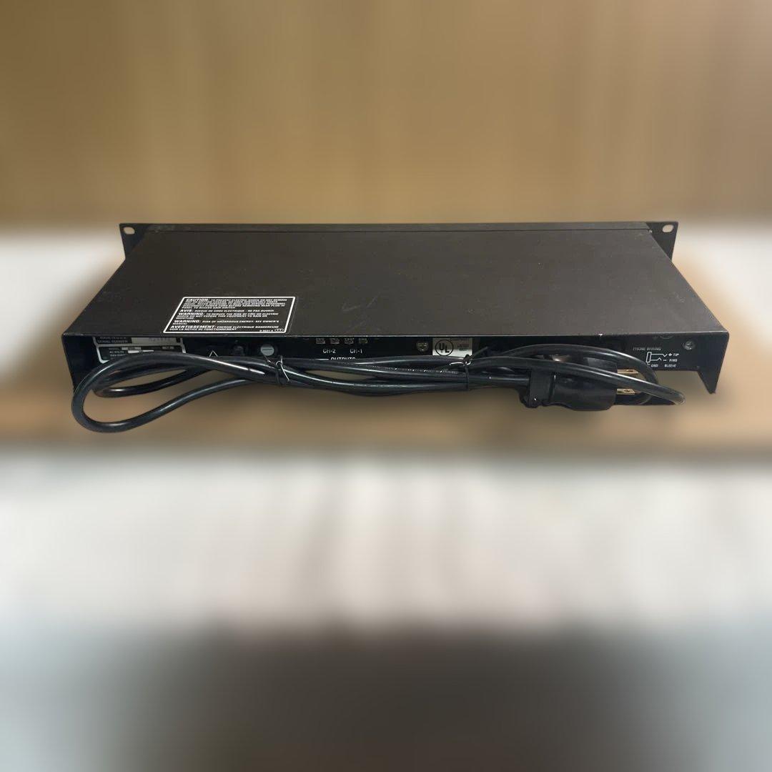 【動作未確認】Crown D-75A ヴィンテージパワーアンプ 海外プラグ仕様