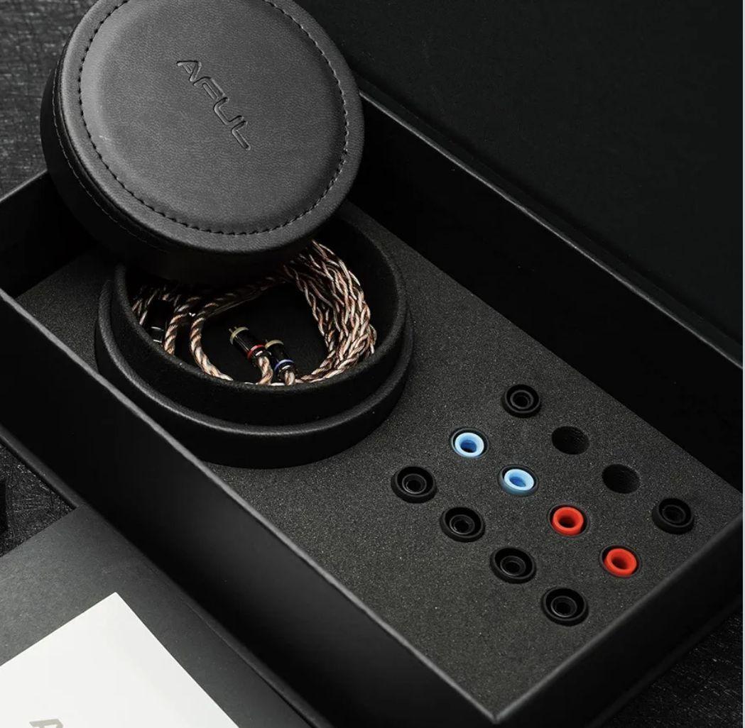 【新品・未開封】AFUL Performer8 有線イヤホン 4.4mmモデル