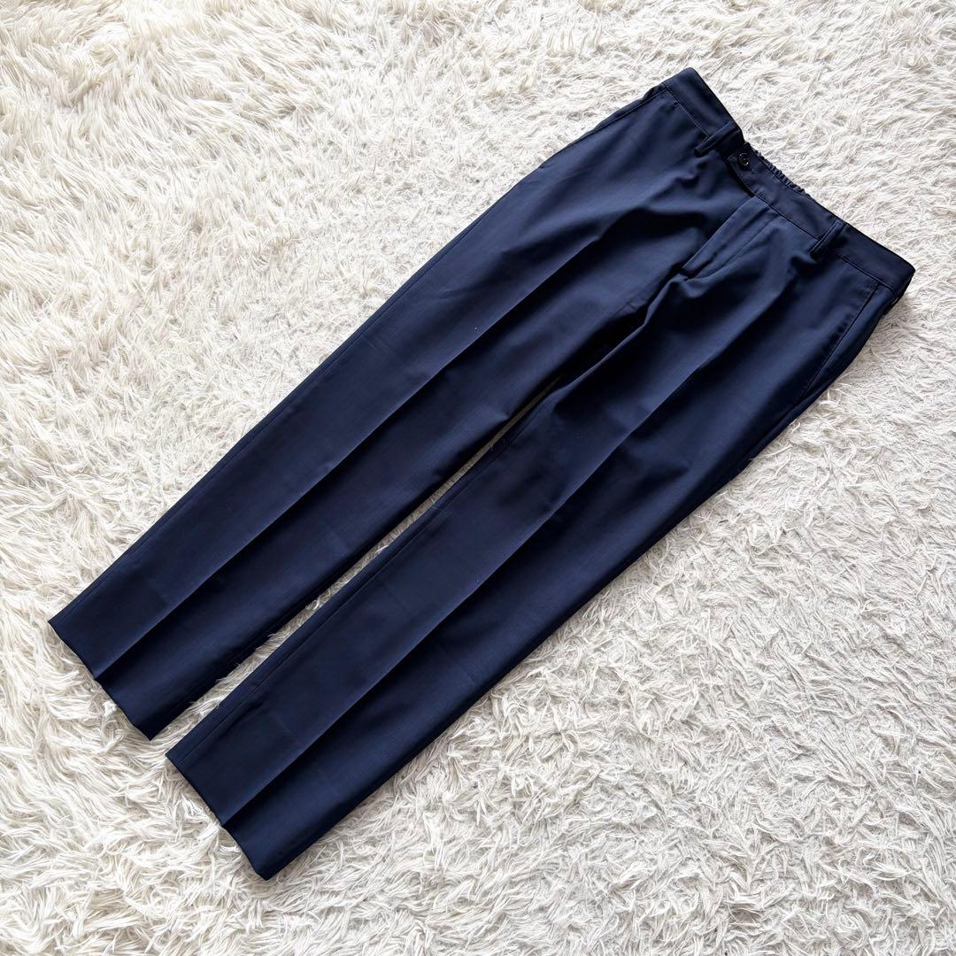 <極美品>LARDINI easy wear 新ロゴ ネイビー ウールスーツ44