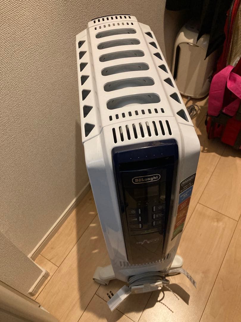 デロンギ ドラゴンデジタルスマート オイルヒーター QSD0712-MB