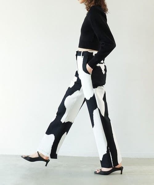クラネ LOW WAIST STRAIGHT PANTS