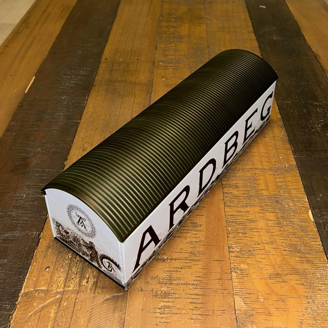 アードベッグ　アナモルフィック　700ml 1本 25周年ギフトボックス