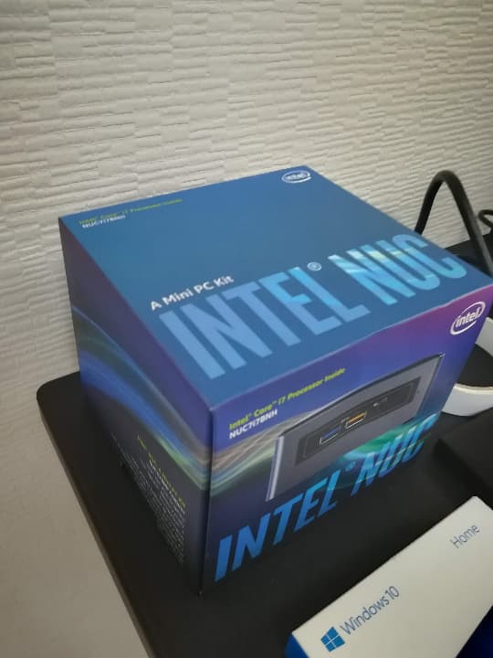 【美品】win10 Core i7搭載 小型PC メモリ8GB 手のひらサイズ