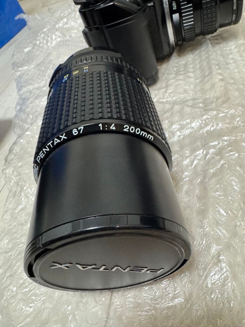 PENTAX67Ⅱ 中判フィルムカメラ 木製グリップ、レンズ２本付き