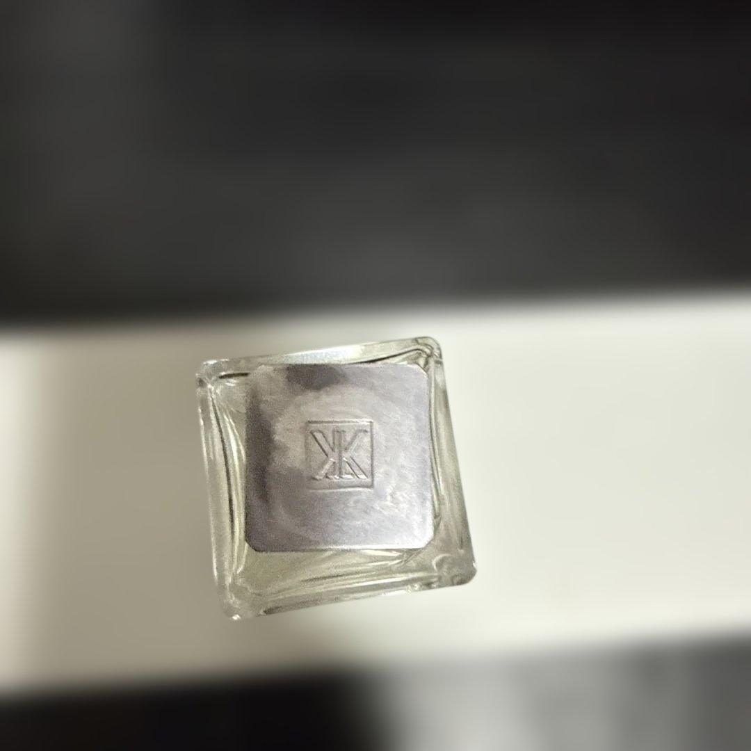 アクア ユニヴェルサリス オードトワレ 70mL