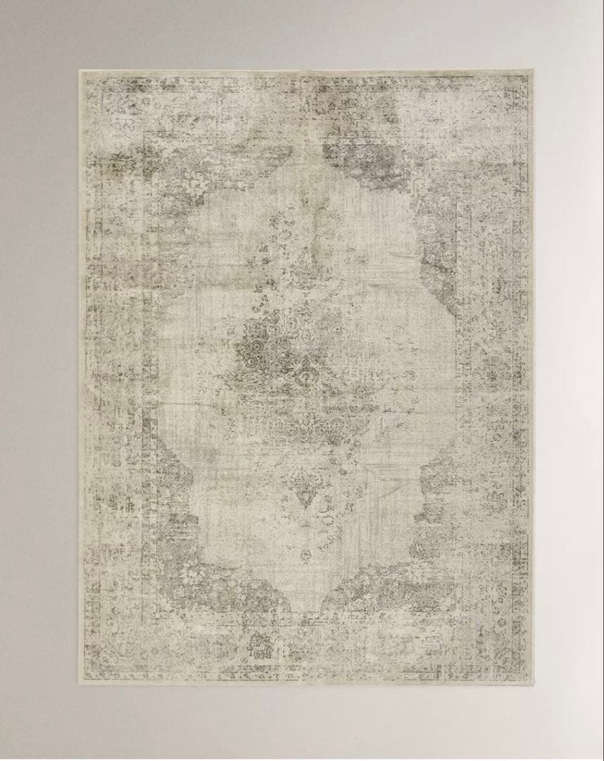 ZARA  ヴィンテージラグ　160×230cm