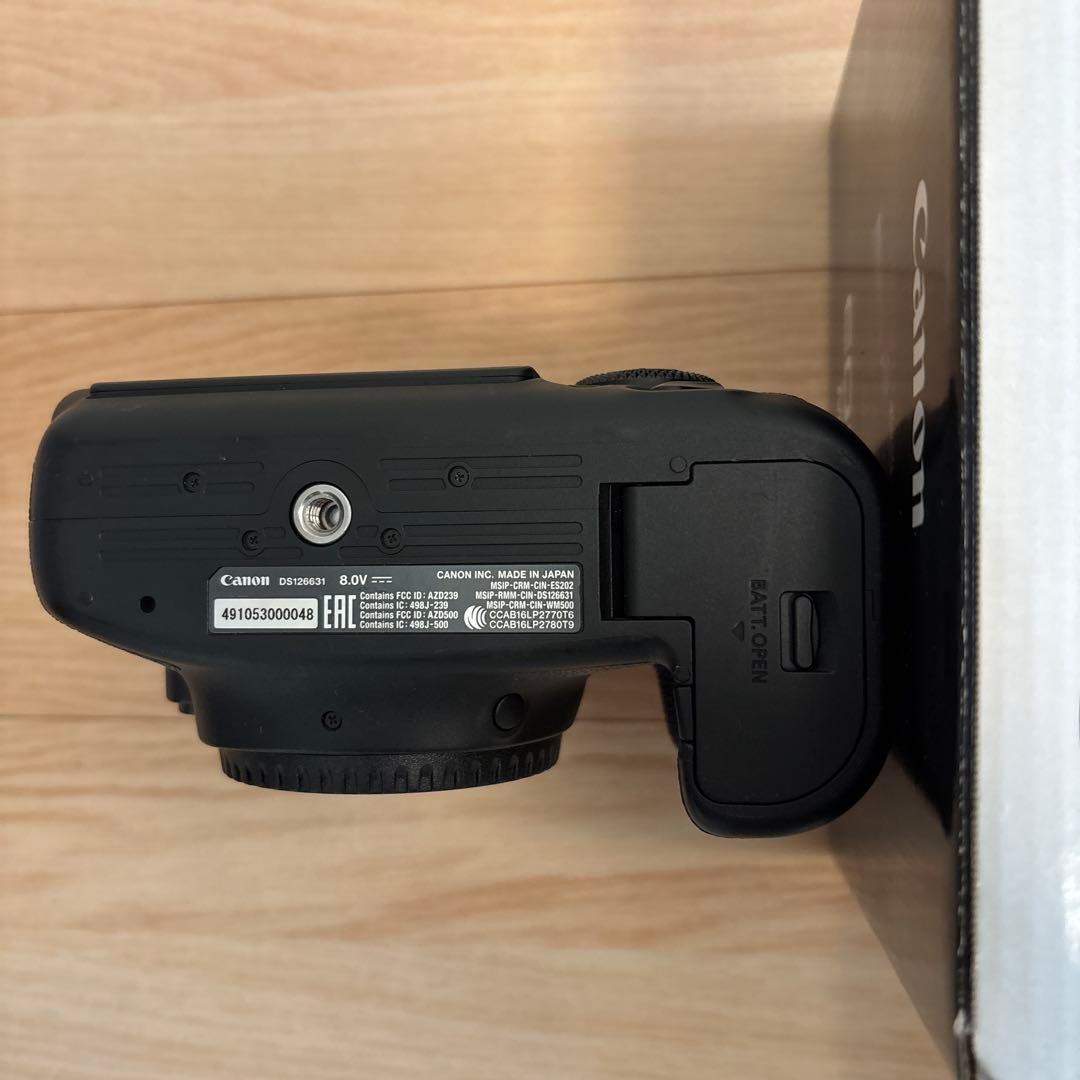 【極上美品】Canon EOS 6D Mark II 本体