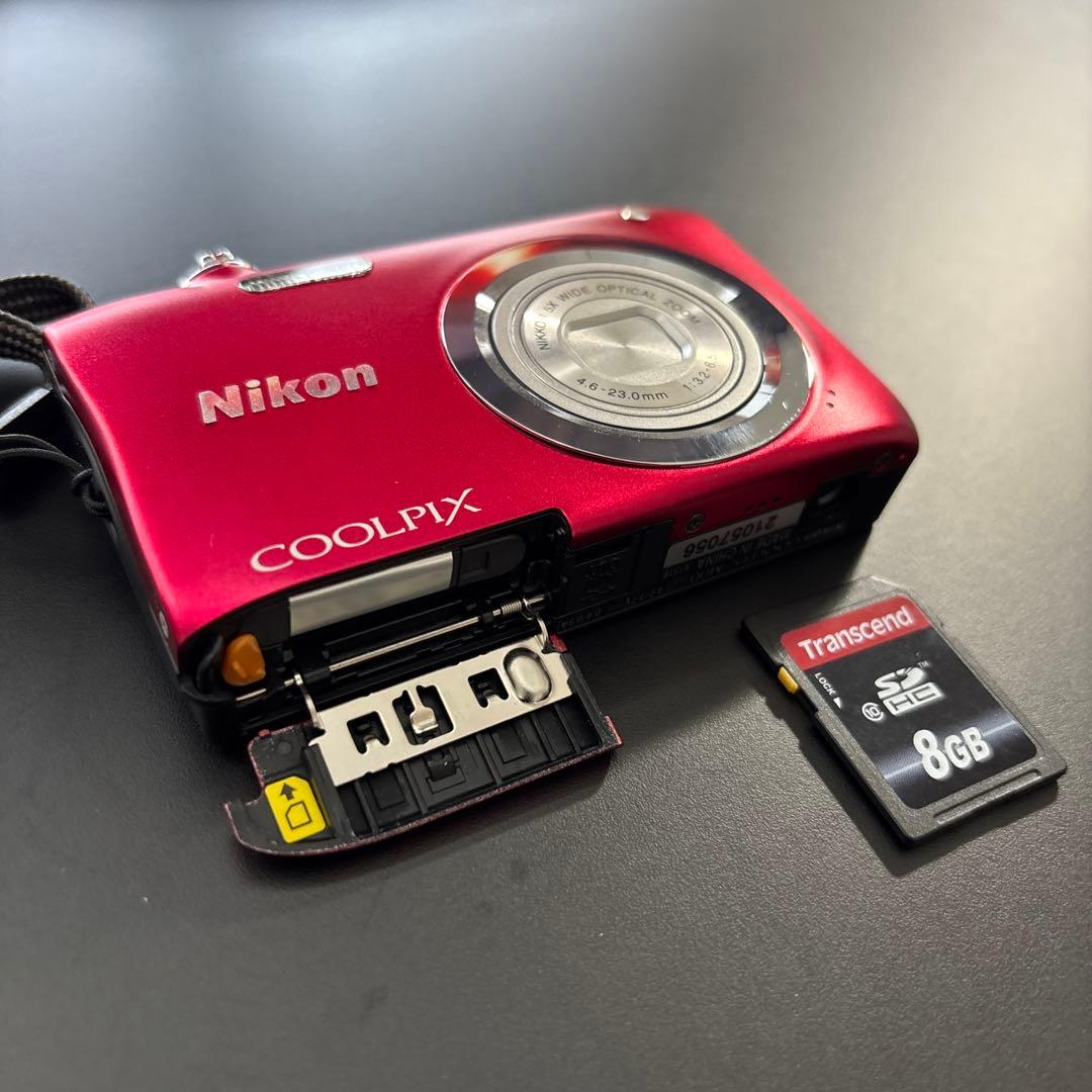 Nikon COOLPIX A100 本体＋ケース・SDカード