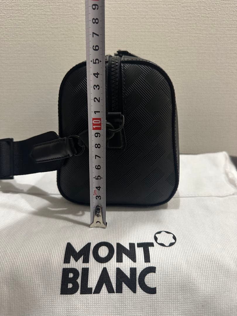 美品　MONTBLANC モンブラン　メンズ　ボディバック
