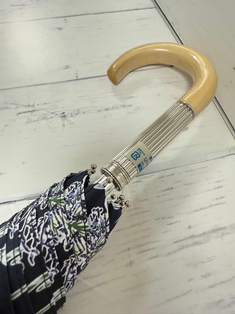 新品　JILL STUART ジルスチュアート 日傘　晴雨兼用　ラメ 　花柄